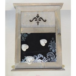 Skrzynka na klucze - Z magnesowymi sercami