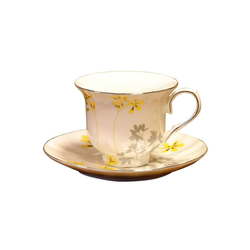 Filiżanka ze spodkiem - żółta